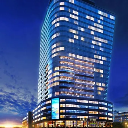 Appartement Hanza Tower White 23 Pool & Jacussi